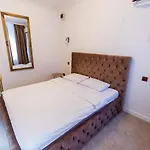 Jolie Hotel 3*