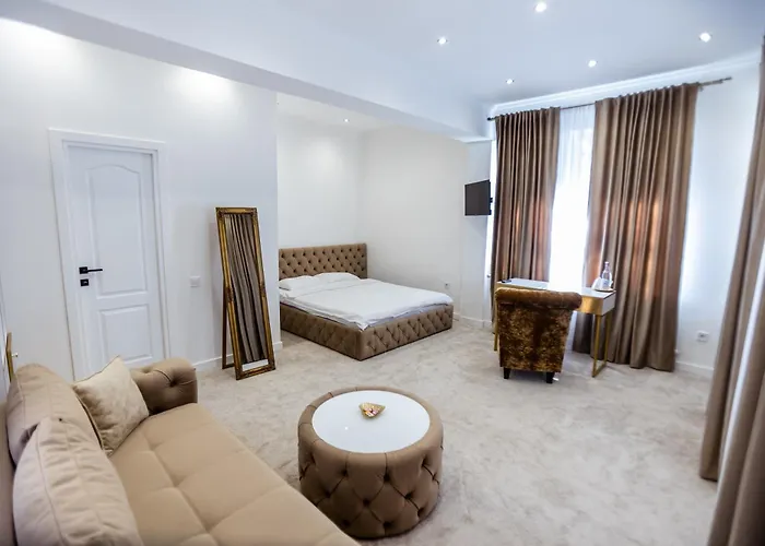 Hotel Jolie Boutique Corp B